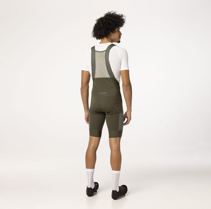 49310101-560_model_21