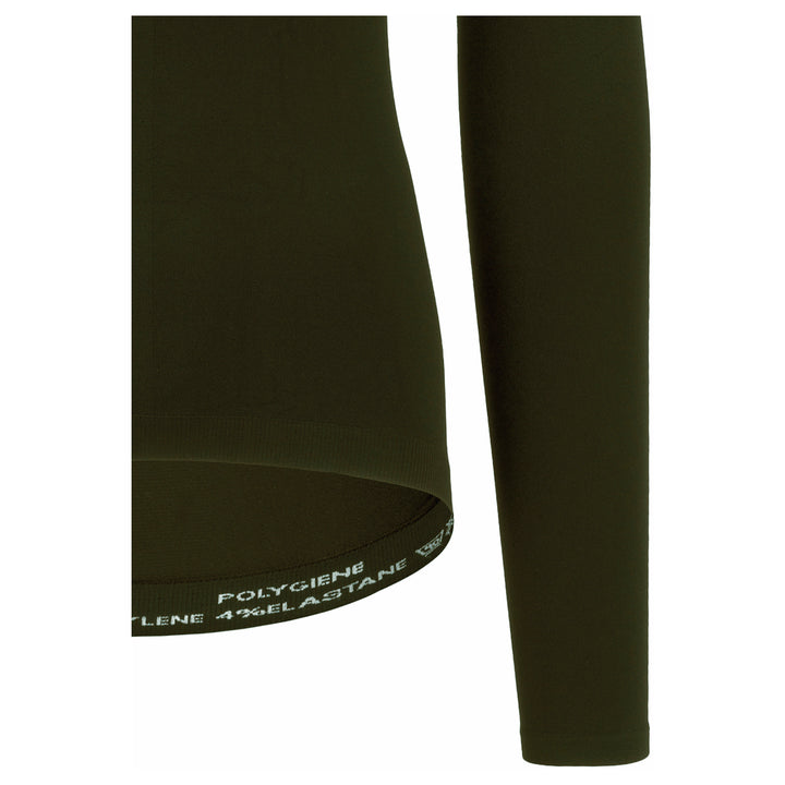 Baselayer manga larga AGU Polygiene verde detalle tejido sin olores