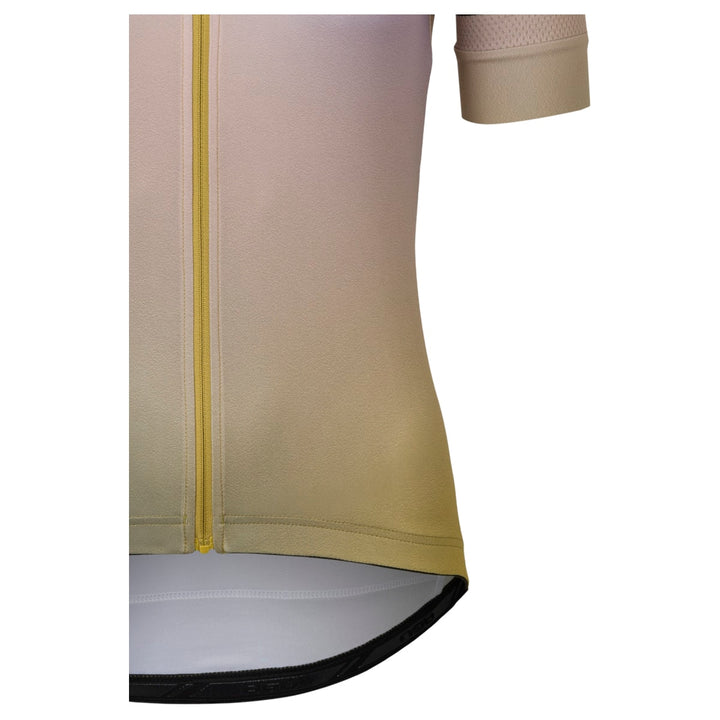 Tricota Ciclismo Mujer gardening 3