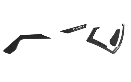 Black rubber - Black / chrome emblems